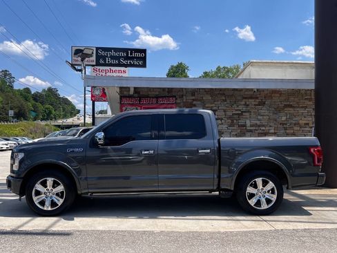 Used 2016 Ford F150 Platinum w/ Equipment Group 701A Luxury RWD image 6