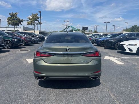 Used 2024 Lexus ES 350 w/ Premium Package FWD image 7