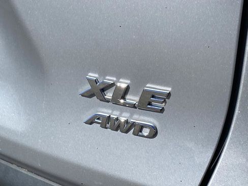 Used 2023 Toyota RAV4 XLE w/ Convenience Package AWD/4WD image 30