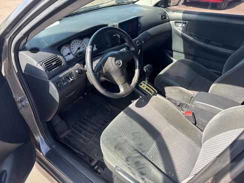 Used 2005 Toyota Corolla CE FWD image 9