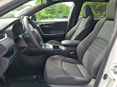 Certified 2024 Toyota RAV4 SE w/ Convenience Package AWD/4WD image 13