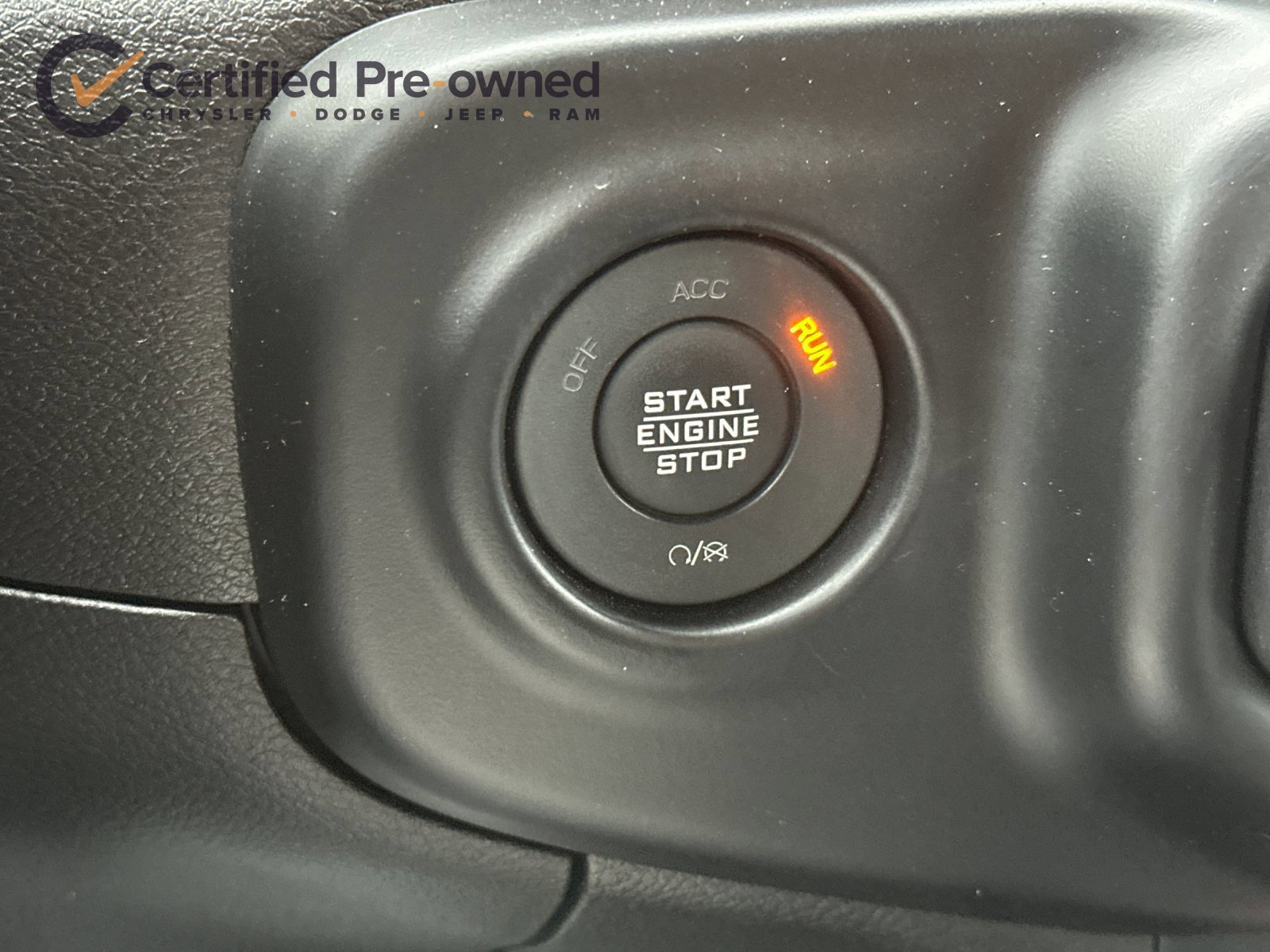 Used 2023 Jeep Wrangler Unlimited w/ Sun & Screen Package AWD/4WD image 23