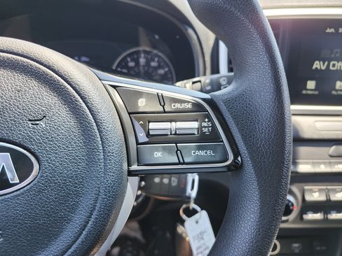 Used 2020 Kia Sportage LX AWD/4WD image 30