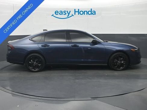 Certified 2025 Honda Accord SE image 8