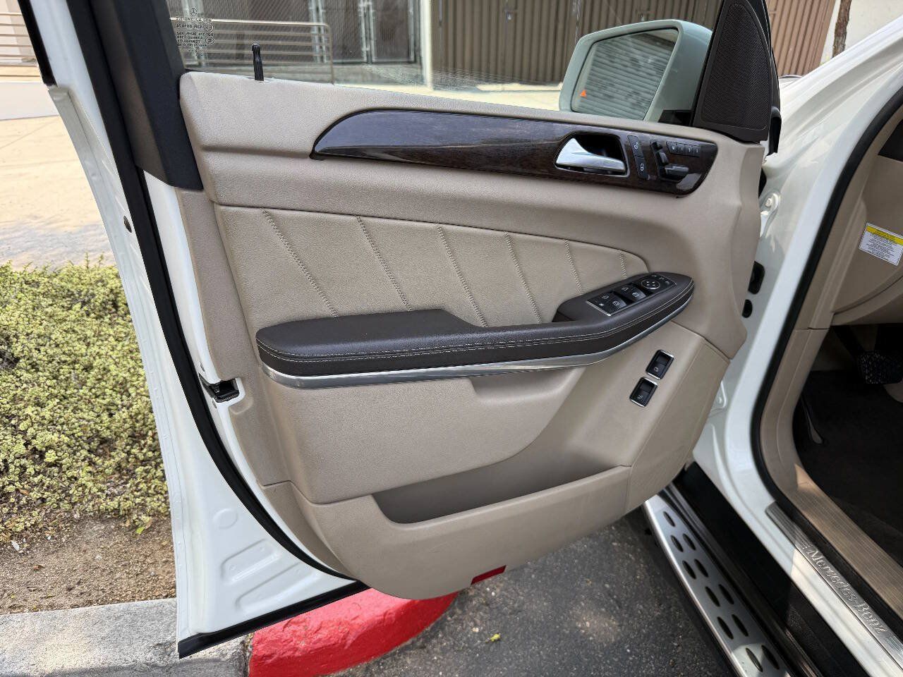 Used 2013 Mercedes-Benz GL 450 4MATIC image 10