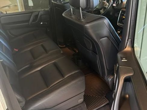 Used 2015 Mercedes-Benz G 550 image 11