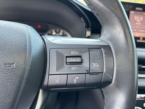 Used 2023 INFINITI QX60 Pure image 17