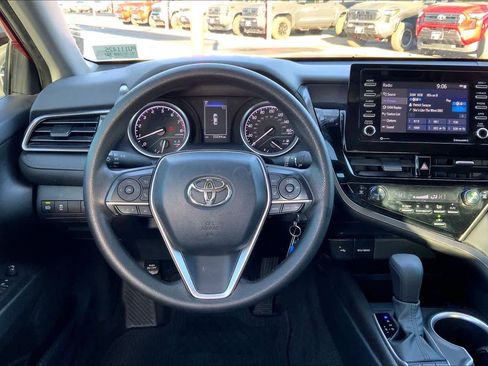Used 2023 Toyota Camry LE image 6