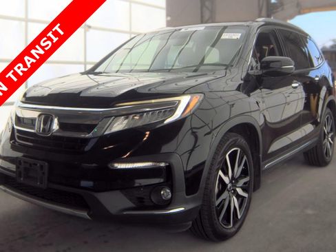 Used 2019 Honda Pilot Touring image 1