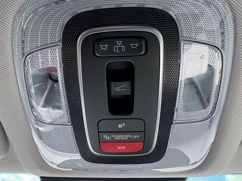 Certified 2024 Hyundai Kona Limited image 30