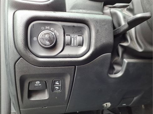 Used 2025 RAM 1500 Big Horn image 16