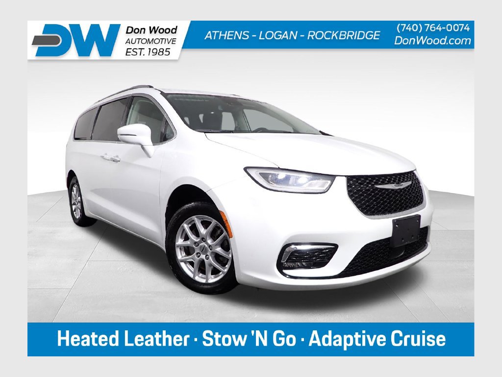Used 2021 Chrysler Pacifica Touring-L FWD image 1