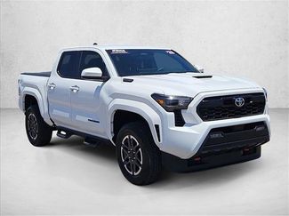 Certified 2025 Toyota Tacoma TRD Sport AWD/4WD video 3
