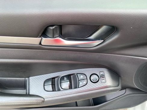 Used 2022 Nissan Altima 2.5 SV FWD image 19