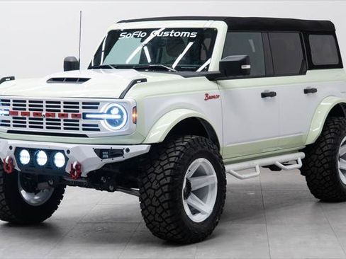 Used 2025 Ford Bronco Badlands AWD/4WD image 13