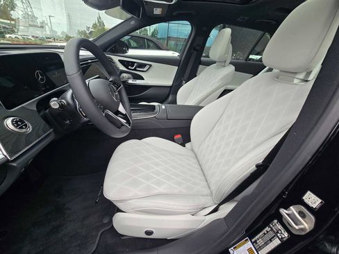 Used 2025 Mercedes-Benz E 450 4MATIC All-Terrain Wagon image 26