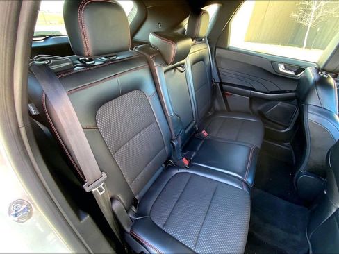 Used 2024 Ford Escape ST-Line w/ Tech Pack #1 FWD image 25