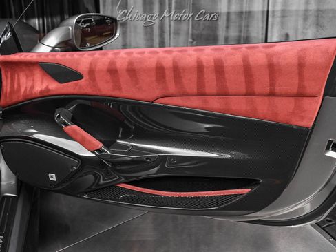 Used 2019 Ferrari 488 Pista Coupe RWD image 35