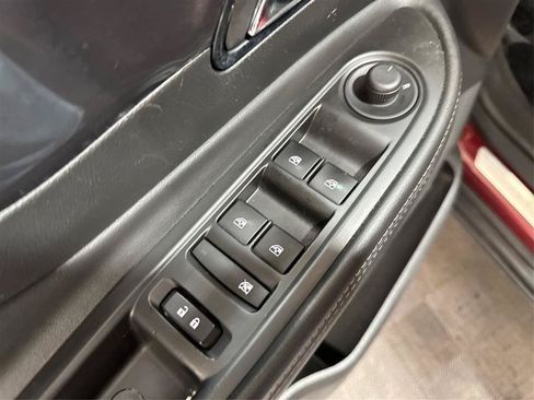 Used 2022 Buick Encore Preferred w/ Safety Package AWD/4WD image 31