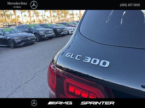 Certified 2022 Mercedes-Benz GLC 300 4MATIC w/ Premium Package Lite image 5