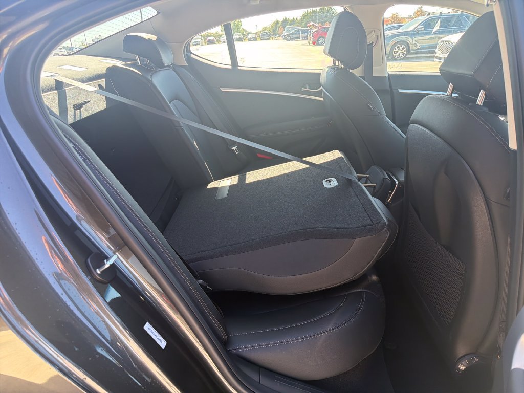 New 2027 Genesis G70 2.5T RWD image 25