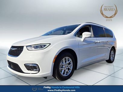 Used 2022 Chrysler Pacifica Touring-L
