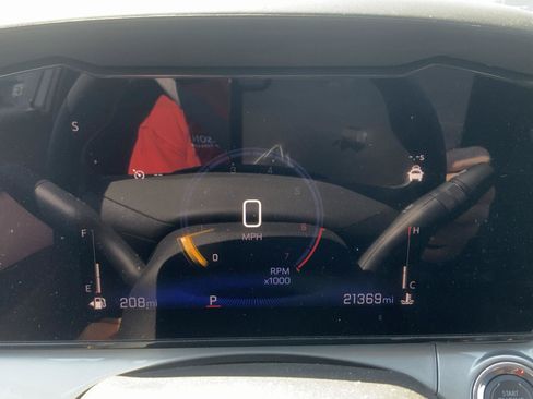 Used 2024 Chevrolet Trax LT FWD image 26