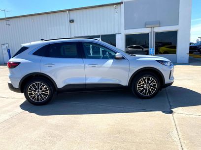 New 2025 Ford Escape PHEV FWD