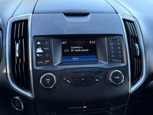 Used 2017 Ford Edge SE AWD/4WD image 45
