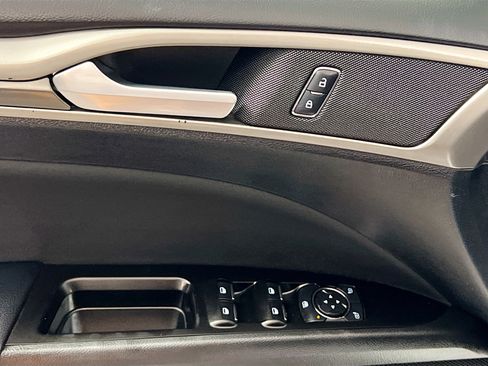 Used 2017 Ford Fusion S w/ Equipment Group 101A image 16