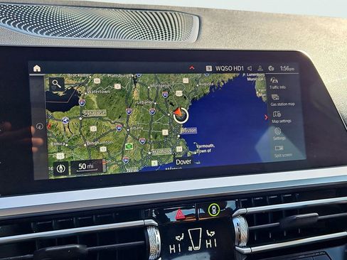 Used 2022 BMW 330i xDrive Sedan w/ Driving Assistance Package image 17