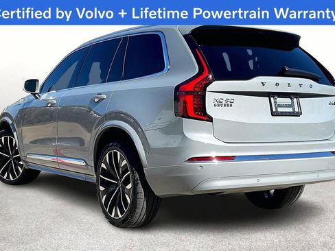 Used 2025 Volvo XC90 B6 Plus image 16