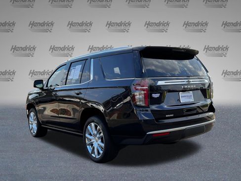 Used 2024 Chevrolet Tahoe High Country AWD/4WD image 8