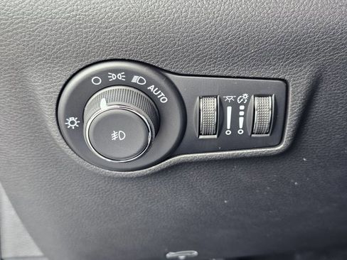New 2026 Jeep Compass Limited AWD/4WD image 19