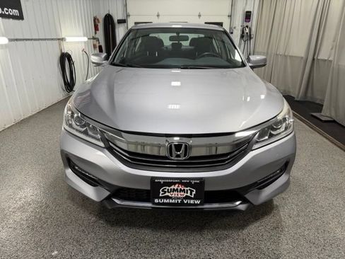 Used 2016 Honda Accord EX image 2