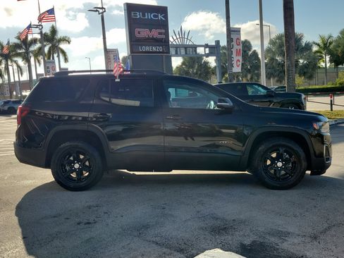 Used 2023 GMC Acadia AT4 w/ Technology Package image 4