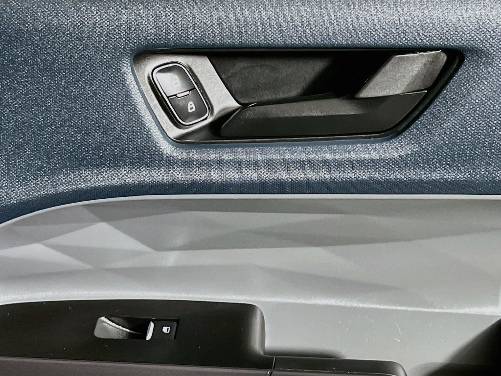 Used 2024 Ford Maverick Lariat w/ Black Appearance Package FWD image 31