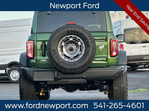 New 2025 Ford Bronco Badlands w/ Sasquatch Package image 4