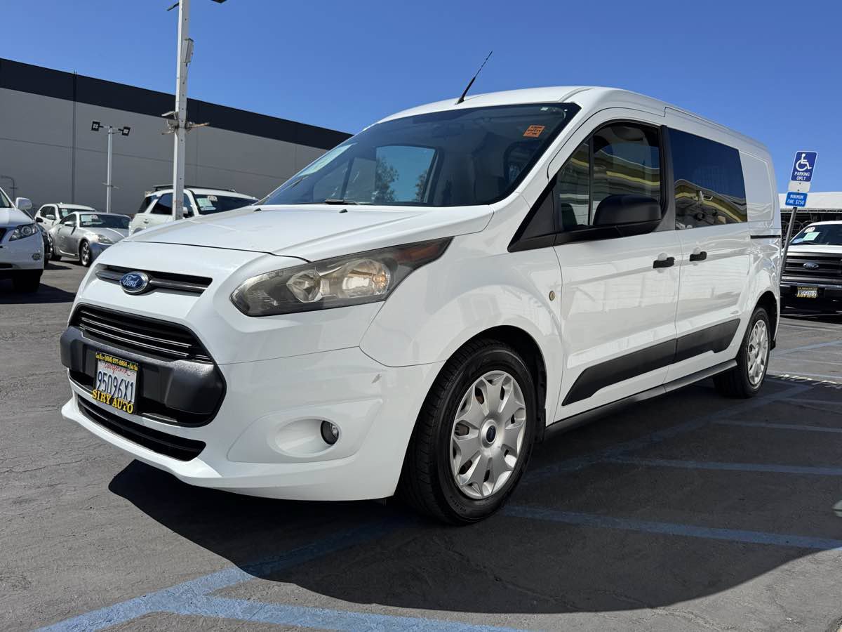Used 2015 Ford Transit Connect XLT FWD image 4