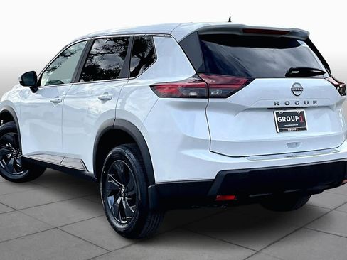 New 2026 Nissan Rogue SV image 12