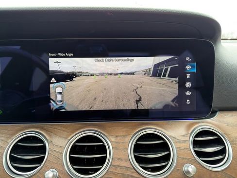 Used 2021 Mercedes-Benz E 350 4MATIC Sedan image 29
