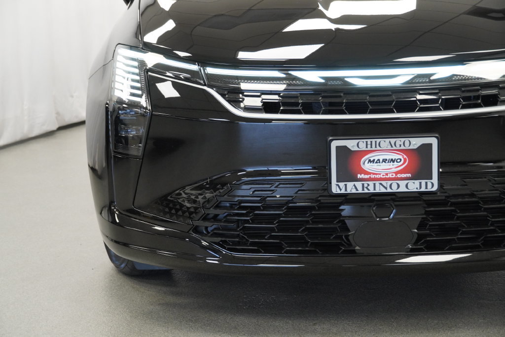 New 2027 Chrysler Pacifica Select FWD image 6