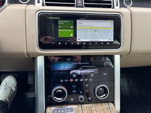 Used 2018 Land Rover Range Rover image 38