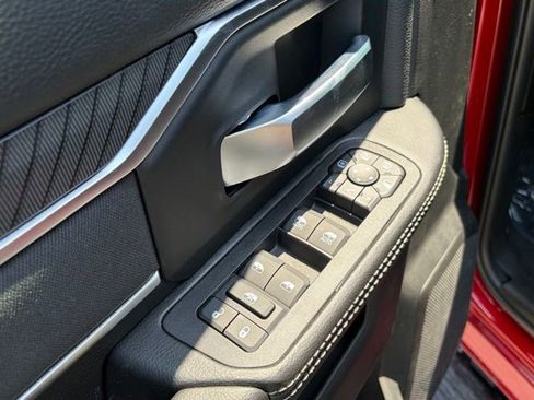 New 2026 RAM 2500 Big Horn AWD/4WD image 17