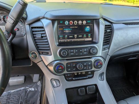 Used 2016 Chevrolet Tahoe LT RWD image 18