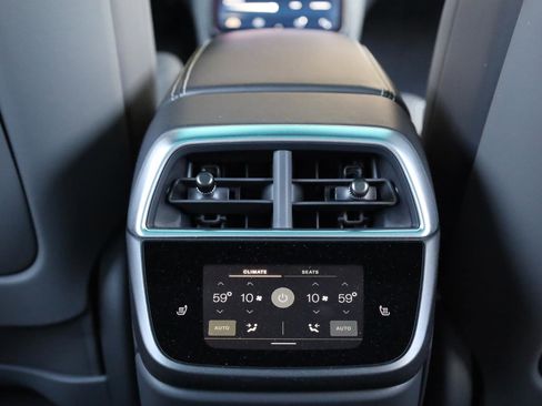 Used 2023 Lucid Air Touring AWD/4WD image 30