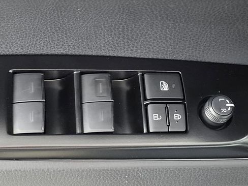 New 2026 Toyota Camry SE FWD image 14