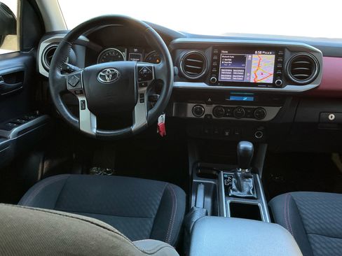 Used 2021 Toyota Tacoma SR5 image 11