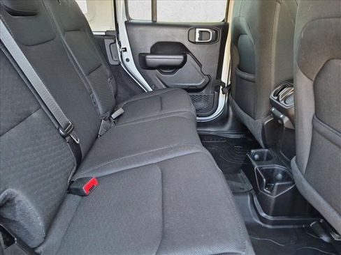 Used 2020 Jeep Wrangler Unlimited Sport AWD/4WD image 20