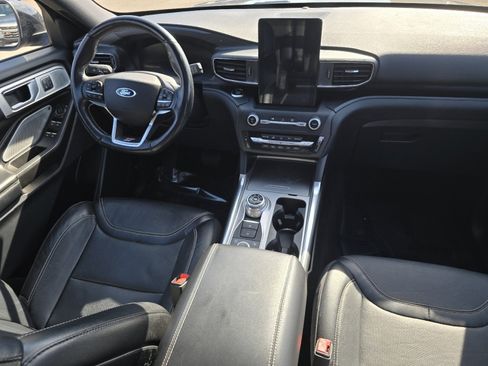 Used 2020 Ford Explorer ST w/ ST Street Pack image 27